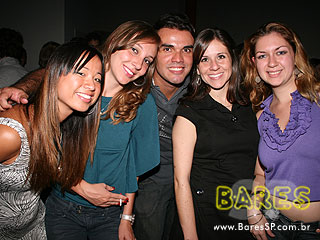 Festa fechada na Pacha para o lançamento do mais novo CD Festa fechada na Pacha para o lançamento do mais novo CD