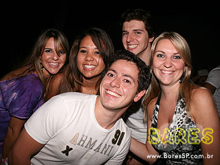 Festa fechada na Pacha para o lançamento do mais novo CD Festa fechada na Pacha para o lançamento do mais novo CD