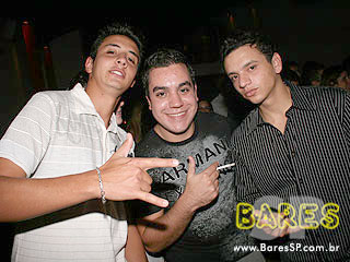 Festa fechada na Pacha para o lançamento do mais novo CD Festa fechada na Pacha para o lançamento do mais novo CD