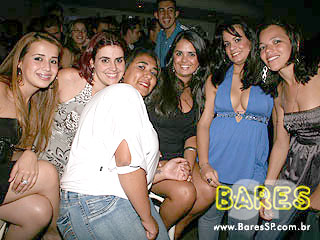 Festa fechada na Pacha para o lançamento do mais novo CD Festa fechada na Pacha para o lançamento do mais novo CD