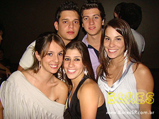 Noite animada no Studio 205 Noite animada no Studio 205