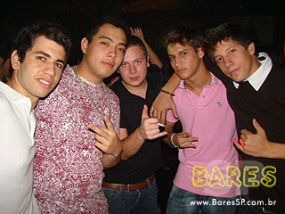 Noite animada no Studio 205 Noite animada no Studio 205