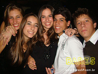 Noite animada no Studio 205 Noite animada no Studio 205