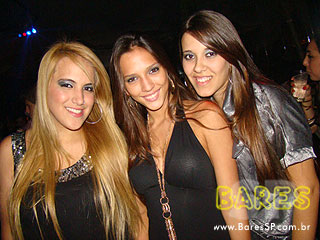 Noite animada no Studio 205 Noite animada no Studio 205