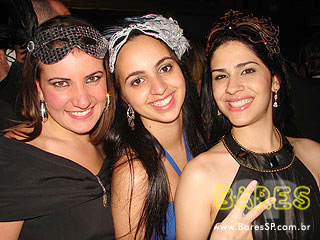 Baile de Máscaras agita o Castelo Gaudi Baile de Máscaras agita o Castelo Gaudi