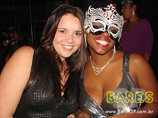 Baile de Máscaras agita o Castelo Gaudi Baile de Máscaras agita o Castelo Gaudi