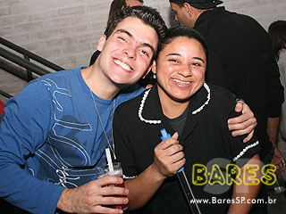 Atol comemora o aniversário de 5 anos no Espaço Pinheiros Atol comemora o aniversário de 5 anos no Espaço Pinheiros