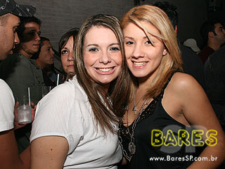 Atol comemora o aniversário de 5 anos no Espaço Pinheiros Atol comemora o aniversário de 5 anos no Espaço Pinheiros