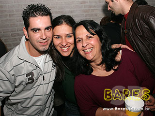 Atol comemora o aniversário de 5 anos no Espaço Pinheiros Atol comemora o aniversário de 5 anos no Espaço Pinheiros