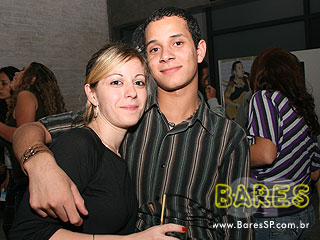 Atol comemora o aniversário de 5 anos no Espaço Pinheiros Atol comemora o aniversário de 5 anos no Espaço Pinheiros