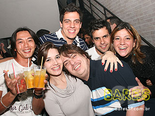 Atol comemora o aniversário de 5 anos no Espaço Pinheiros Atol comemora o aniversário de 5 anos no Espaço Pinheiros