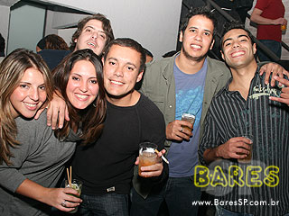 Atol comemora o aniversário de 5 anos no Espaço Pinheiros Atol comemora o aniversário de 5 anos no Espaço Pinheiros