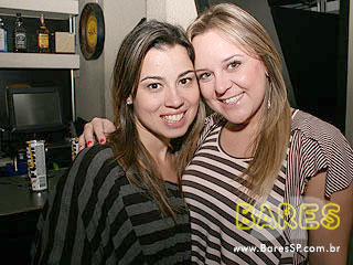 Neste domingo o Bar Santo Antônio agitou o público com repertório sertanejo Neste domingo o Bar Santo Antônio agitou o público com repertório sertanejo