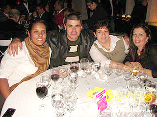 Jantar indiano em prol da Graac na Vila dos Ipês Jantar indiano em prol da Graac na Vila dos Ipês