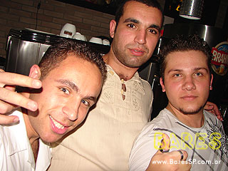 Oficina do Chopp comemora um ano com uma super festa Oficina do Chopp comemora um ano com uma super festa