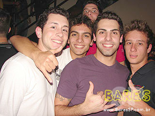 Oficina do Chopp comemora um ano com uma super festa Oficina do Chopp comemora um ano com uma super festa