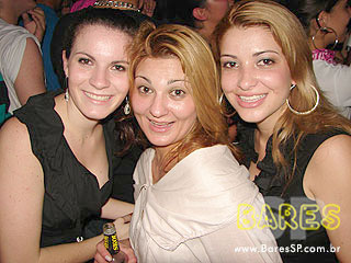 Oficina do Chopp comemora um ano com uma super festa Oficina do Chopp comemora um ano com uma super festa