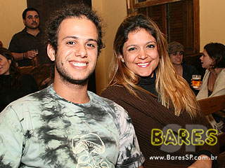 Transmissão de futebol anima Bar Municipal Transmissão de futebol anima Bar Municipal