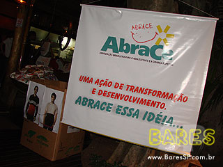 Nem tudo acaba em Pizza no mês de comemoração do Dia do Rock Nem tudo acaba em Pizza no mês de comemoração do Dia do Rock