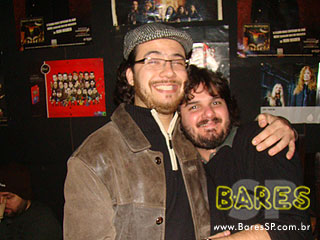 Blackmore Bar realiza final do festival 'Rockaholic' Blackmore Bar realiza final do festival 'Rockaholic'