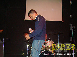 Blackmore Bar realiza final do festival 'Rockaholic' Blackmore Bar realiza final do festival 'Rockaholic'