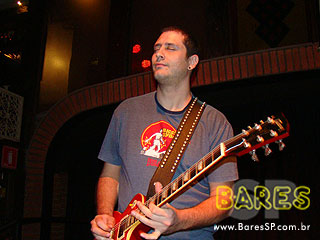 Em comemoração ao Dia do Rock, o Stones Music Bar promove shows Em comemoração ao Dia do Rock, o Stones Music Bar promove shows