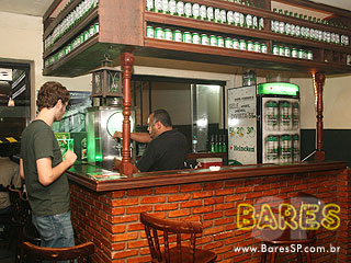 Música de qualidade no St. John's Irish Pub Música de qualidade no St. John's Irish Pub