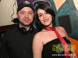 Música de qualidade no St. John's Irish Pub Música de qualidade no St. John's Irish Pub