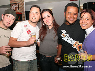 Pagode e sertanejo universitário com Feijoada do Bar Nova Vila Pagode e sertanejo universitário com Feijoada do Bar Nova Vila