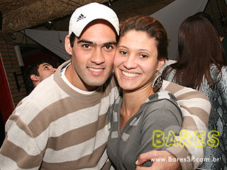 Pagode e sertanejo universitário com Feijoada do Bar Nova Vila Pagode e sertanejo universitário com Feijoada do Bar Nova Vila