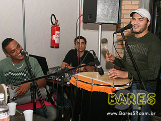 Pagode e sertanejo universitário com Feijoada do Bar Nova Vila Pagode e sertanejo universitário com Feijoada do Bar Nova Vila