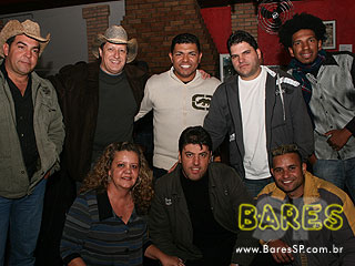 Pagode e sertanejo universitário com Feijoada do Bar Nova Vila Pagode e sertanejo universitário com Feijoada do Bar Nova Vila