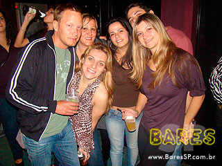 Banda ARMAGEDON e DJ Aranha no W Bar Banda ARMAGEDON e DJ Aranha no W Bar