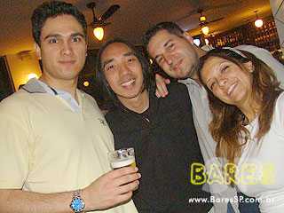 Banda Pop Soul Trio no Bar Martins Banda Pop Soul Trio no Bar Martins