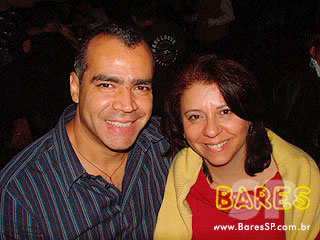 Kiko Zambianchi toca no bar Brahma Aeroclube Kiko Zambianchi toca no bar Brahma Aeroclube