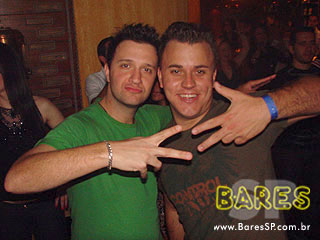 Sábado 'Happy Mix' com banda Liga Z na Happy News Sábado 'Happy Mix' com banda Liga Z na Happy News