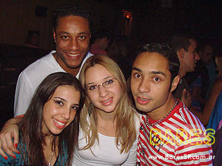 Sábado 'Happy Mix' com banda Liga Z na Happy News Sábado 'Happy Mix' com banda Liga Z na Happy News