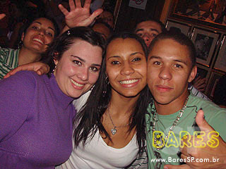 Sábado 'Happy Mix' com banda Liga Z na Happy News Sábado 'Happy Mix' com banda Liga Z na Happy News