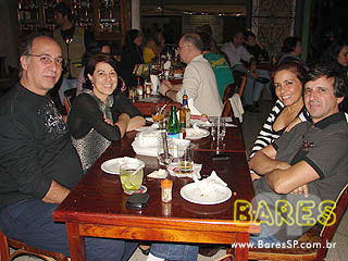 Noite agitada no Barthô - Ação Caipiry Noite agitada no Barthô - Ação Caipiry