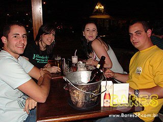 Sábadão no Rösti Bar & Batataria - Ação Caipiry Sábadão no Rösti Bar & Batataria - Ação Caipiry