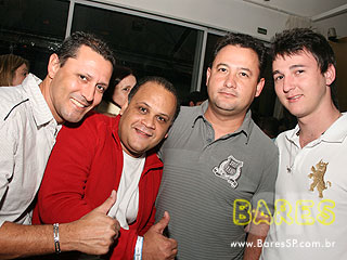 João Paulo & Eduardo lançam DVD no Bar Santo Antônio João Paulo & Eduardo lançam DVD no Bar Santo Antônio