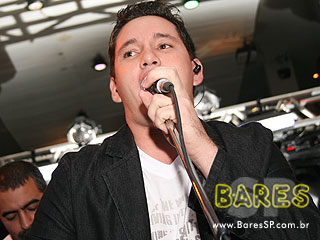 João Paulo & Eduardo lançam DVD no Bar Santo Antônio João Paulo & Eduardo lançam DVD no Bar Santo Antônio