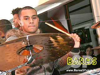 João Paulo & Eduardo lançam DVD no Bar Santo Antônio João Paulo & Eduardo lançam DVD no Bar Santo Antônio