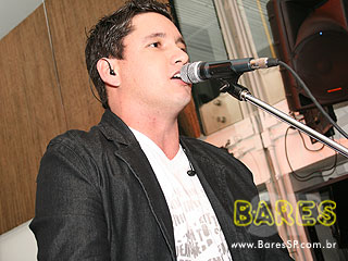 João Paulo & Eduardo lançam DVD no Bar Santo Antônio João Paulo & Eduardo lançam DVD no Bar Santo Antônio