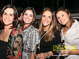 Banda Dose Tripla no Bar Martins Banda Dose Tripla no Bar Martins