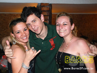 Pagode com Dodô e convidados na Fifty One Pagode com Dodô e convidados na Fifty One