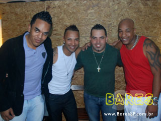 Pagode com Dodô e convidados na Fifty One Pagode com Dodô e convidados na Fifty One