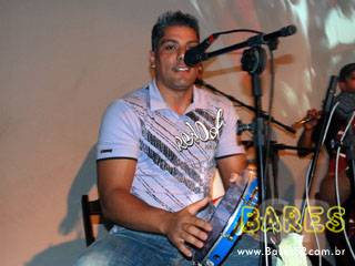 Pagode com Dodô e convidados na Fifty One Pagode com Dodô e convidados na Fifty One