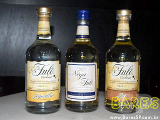 Degustação às cegas no Bar Genial Degustação às cegas no Bar Genial