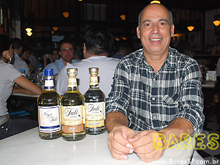 Degustação às cegas no Bar Genial Degustação às cegas no Bar Genial